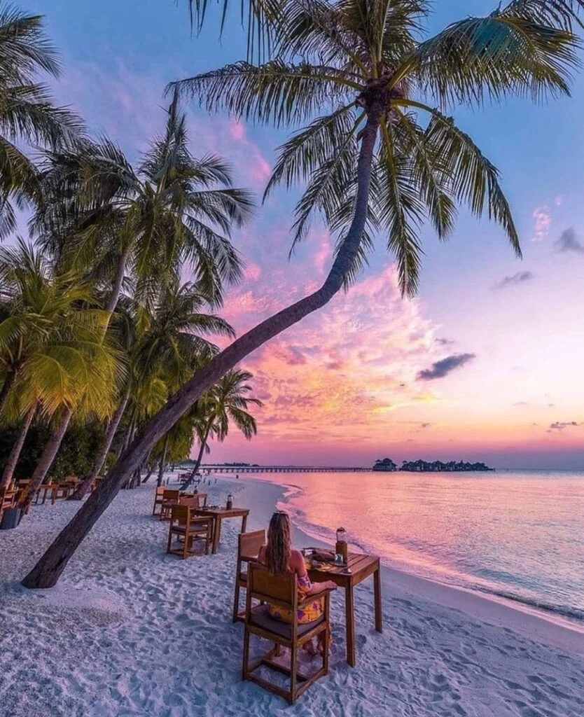 Office Dhathuru – 3N/4D Package for Locals & Expats