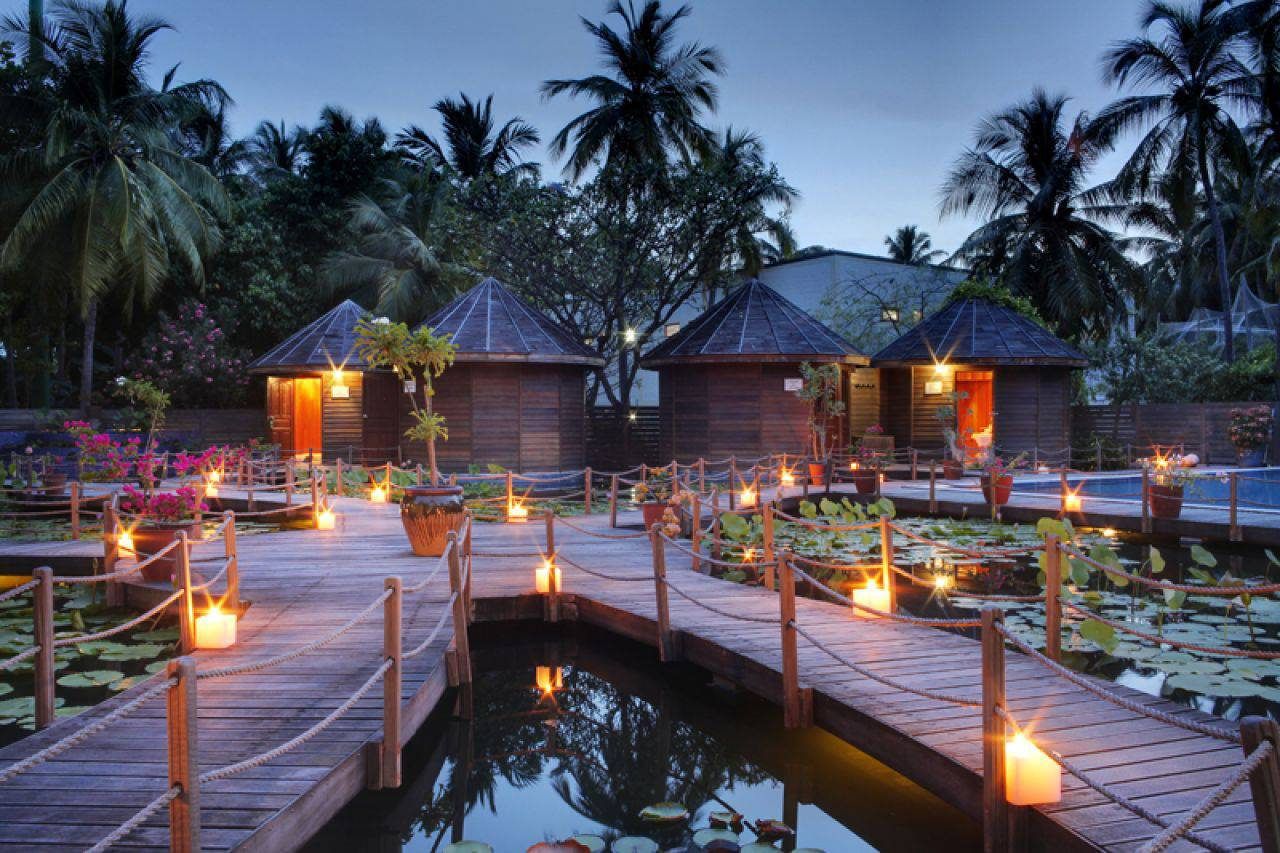 Nika Island Resort & Spa