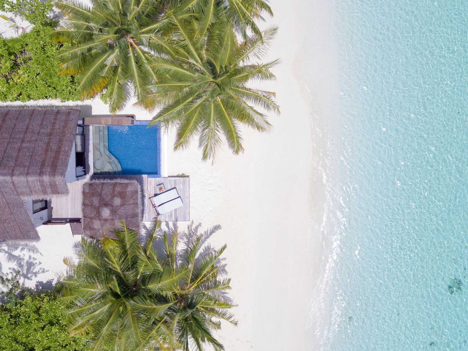 Tropical Hideaway at Kuda Bandos – 4 Nights / 5 Days