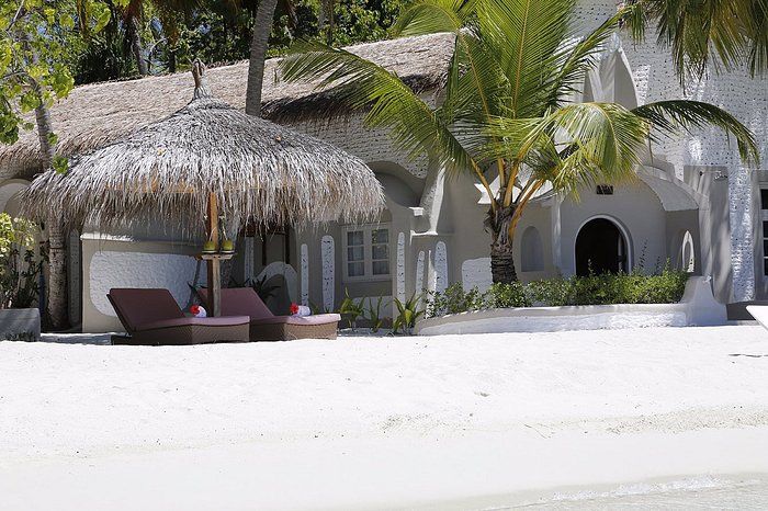 Nika Island Resort & Spa